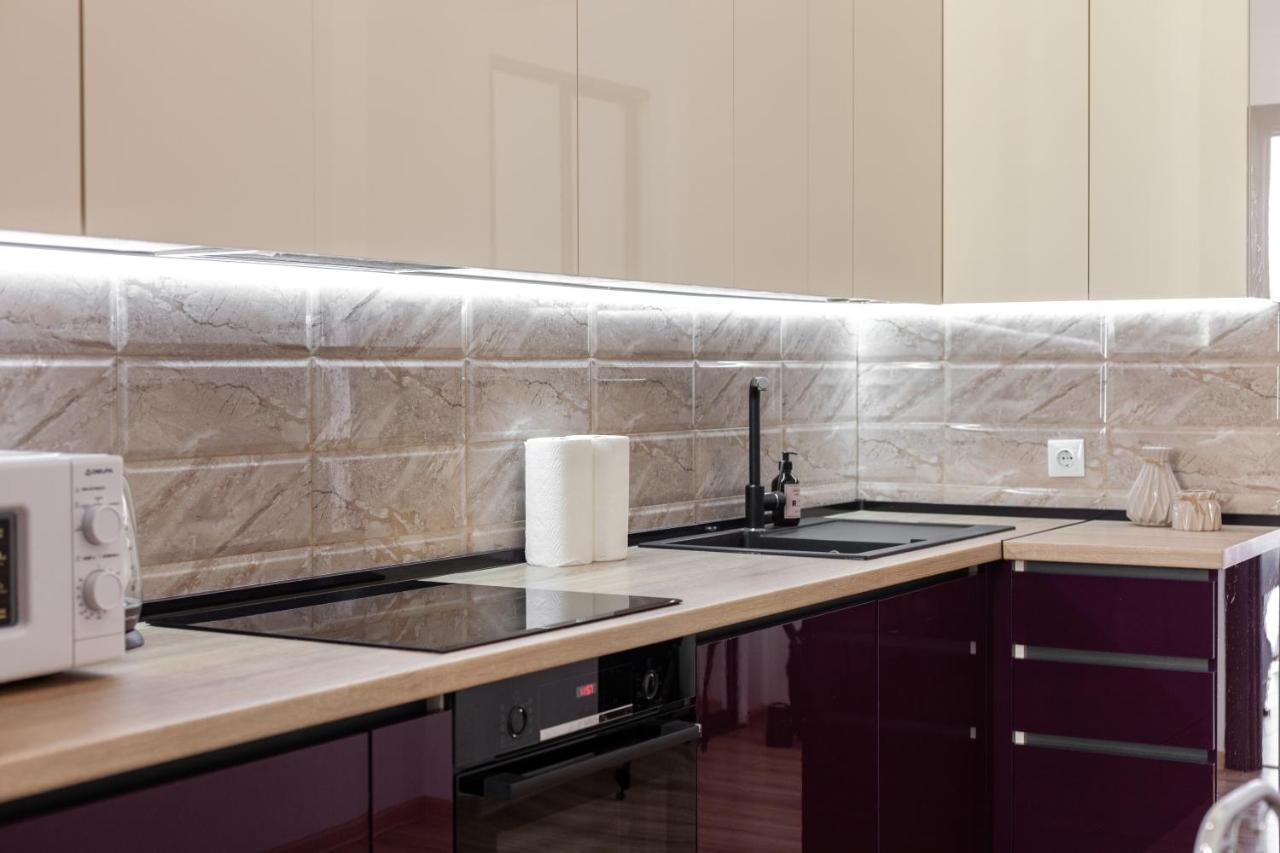 Avangard Liberty Avenue Apartment Lviv Bagian luar foto